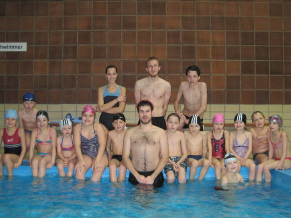 Teilnehmer des Schwimmkurses